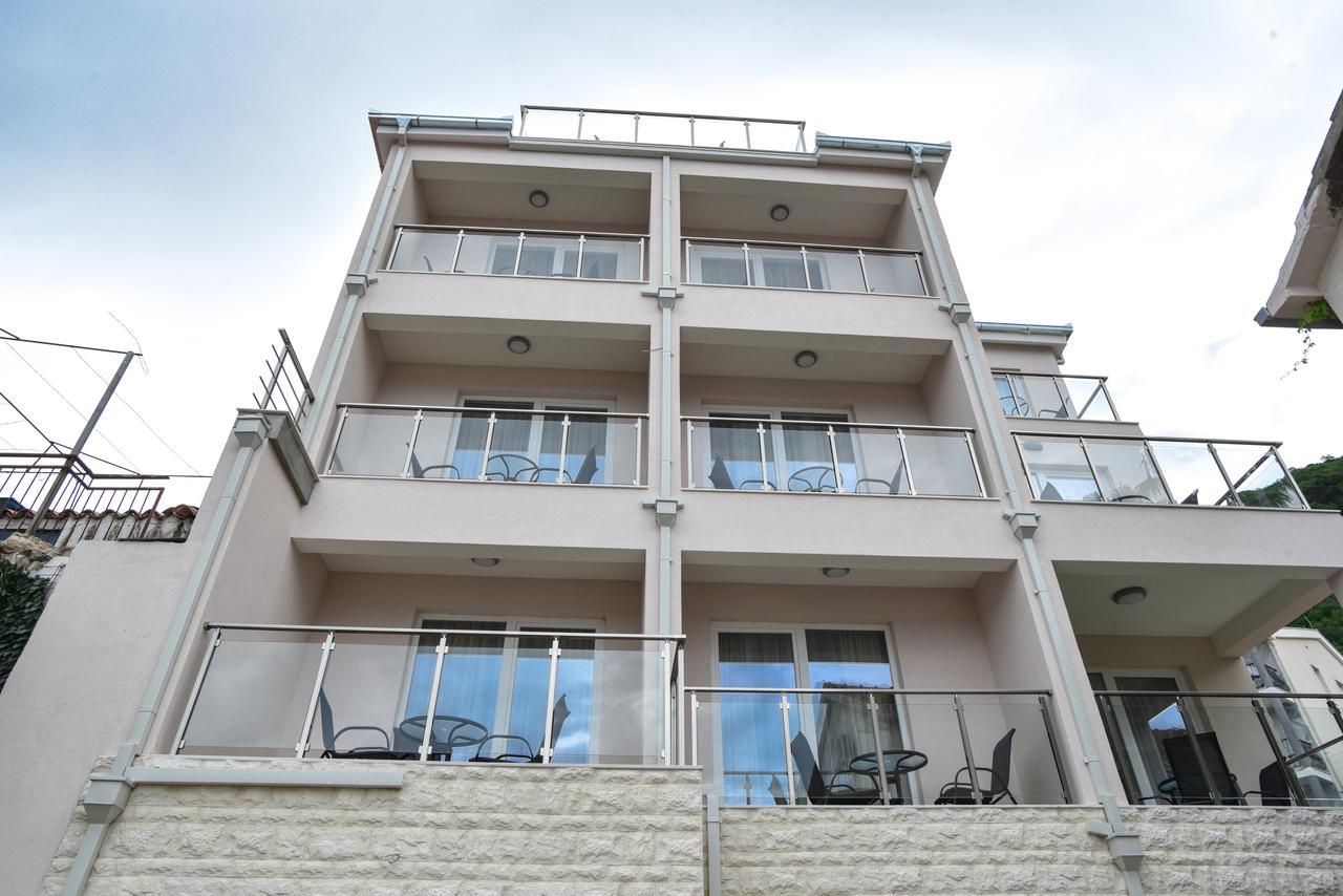 Apartment L Palace Budva Kültér fotó