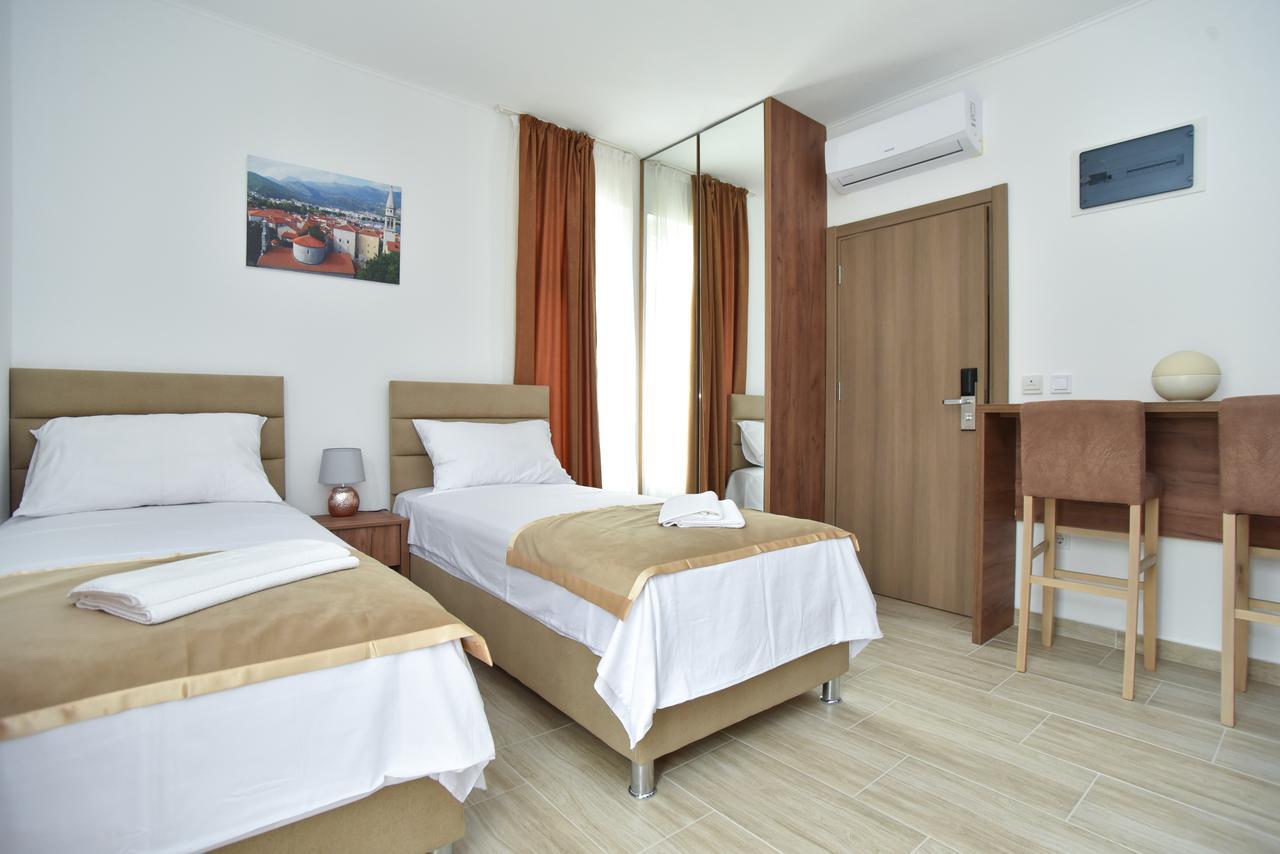 Apartment L Palace Budva Kültér fotó