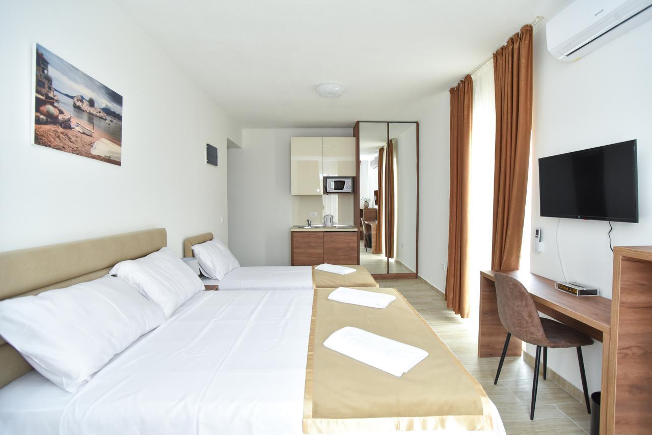 Apartment L Palace Budva Kültér fotó