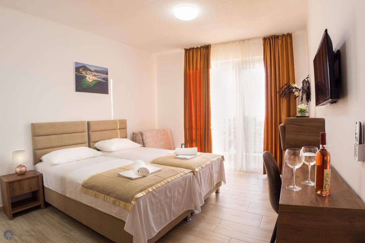 Apartment L Palace Budva Kültér fotó