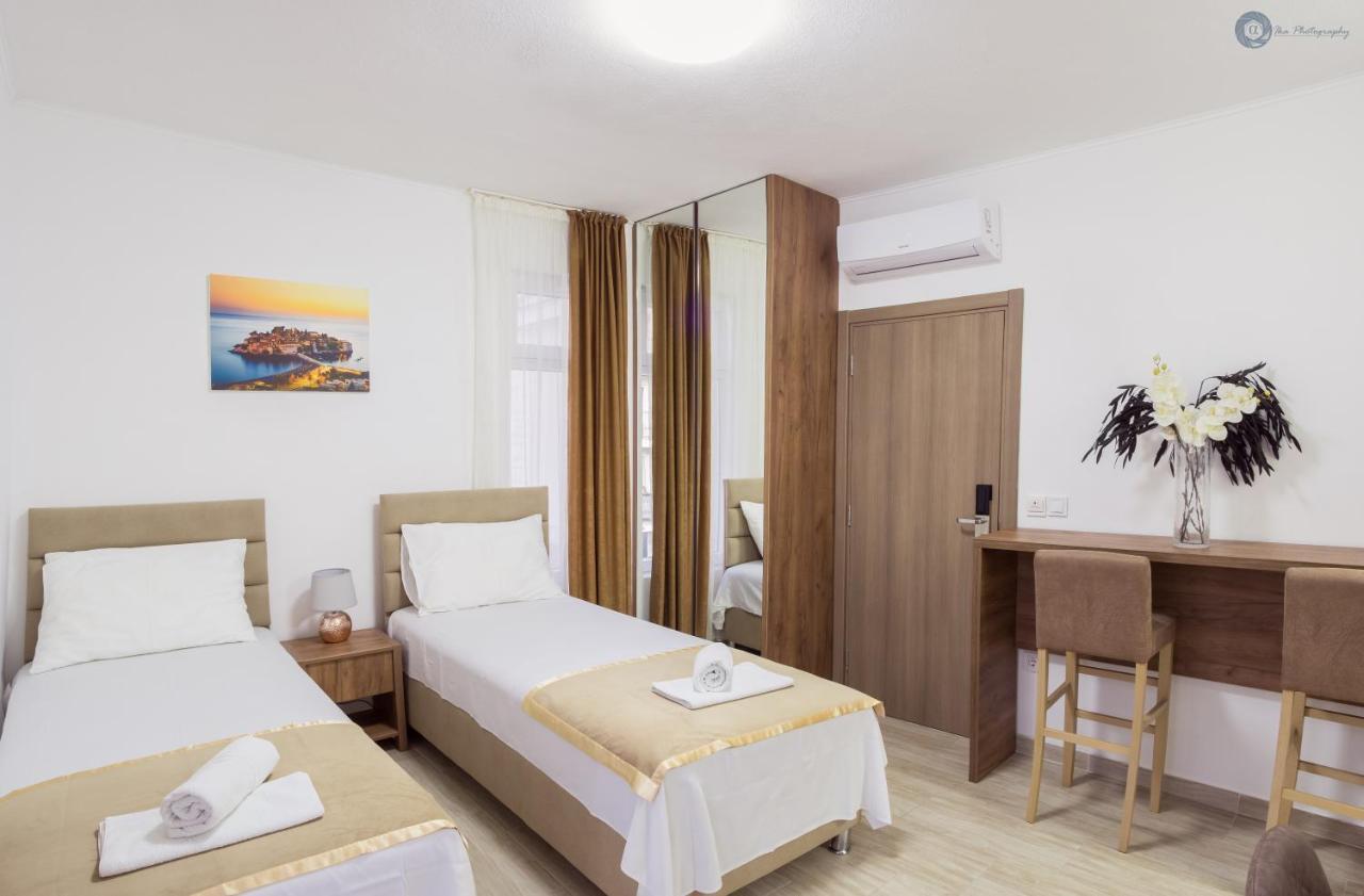 Apartment L Palace Budva Kültér fotó